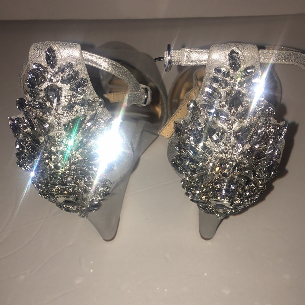 Badgley Mischa sliver shoes